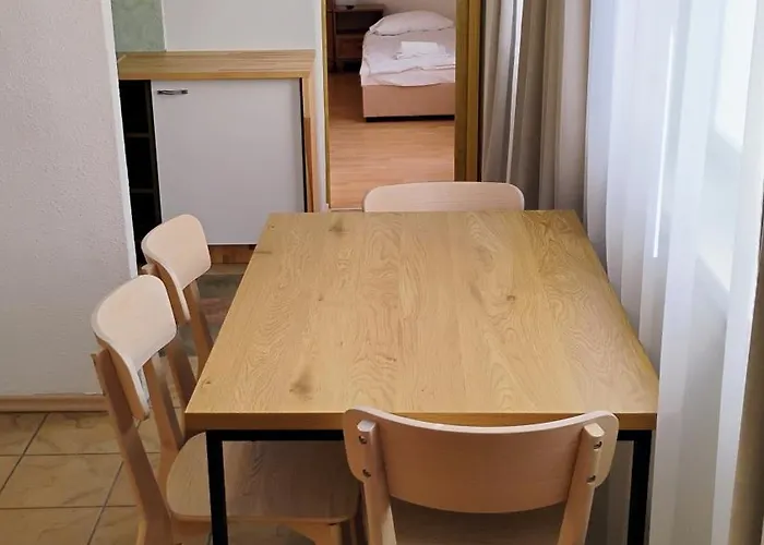 Apartament U Latarnika Przy Cichej 9